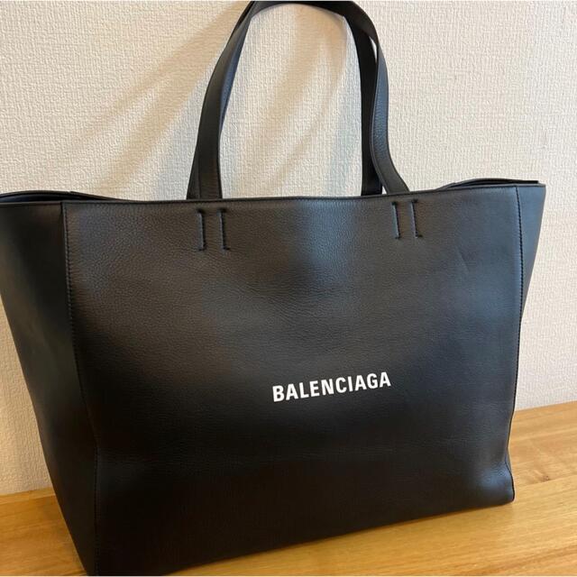 バレンシアガbalenciaga レザー　トートバッグレディース