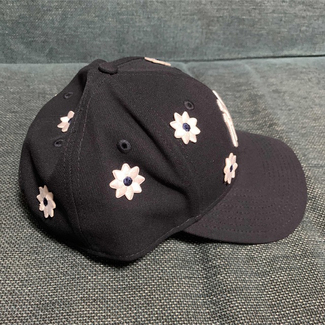 NEW ERA(ニューエラー)のnick gear 3D Flower Cap 9forty メンズの帽子(キャップ)の商品写真