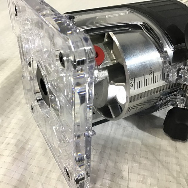 Makita - ☆未使用品☆makita マキタ 充電式トリマ RT50DZ 本体 Makita - ☆未使用品☆makita マキタ 充電式トリマ RT50DZ 本体