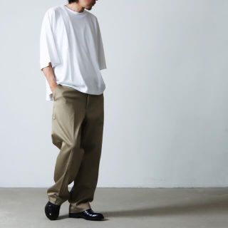 送料無料(沖縄は1000円) comoli コットンチノオーバーパンツ