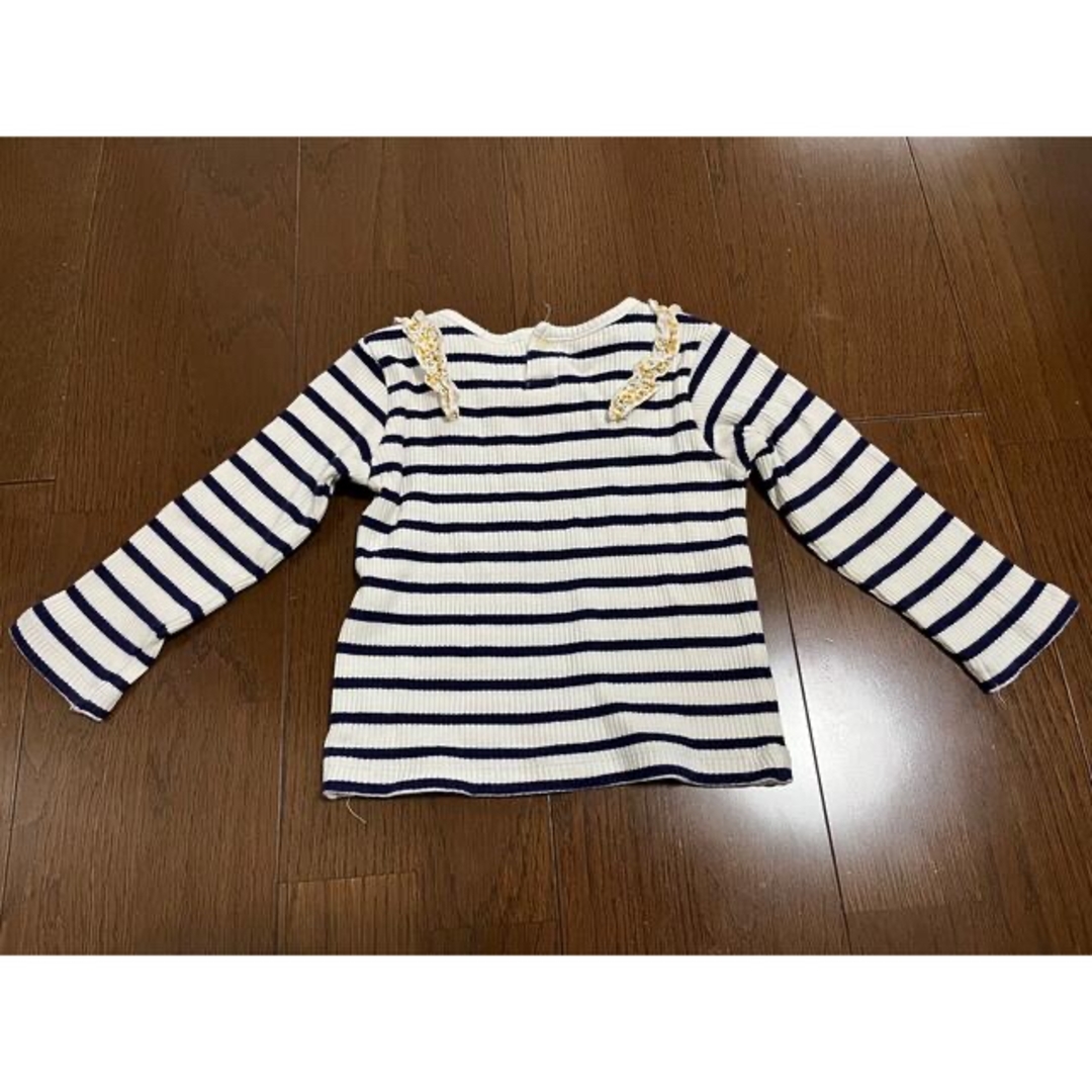 アカチャンホンポ(アカチャンホンポ)の女の子トップス　90 キッズ/ベビー/マタニティのキッズ服女の子用(90cm~)(Tシャツ/カットソー)の商品写真