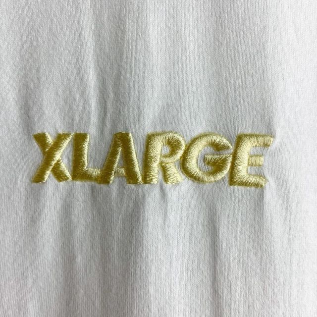 XLARGE(エクストララージ)の【大人気デザイン】エクストララージ センターロゴ刺繍入り半袖Tシャツ 袖切り替え メンズのトップス(Tシャツ/カットソー(半袖/袖なし))の商品写真