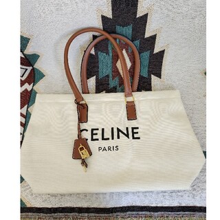 ホットセール - celine ⚠️本日限定値下げ⚠️CELINE カバ バーティカル スモール ハンドバッグ - www