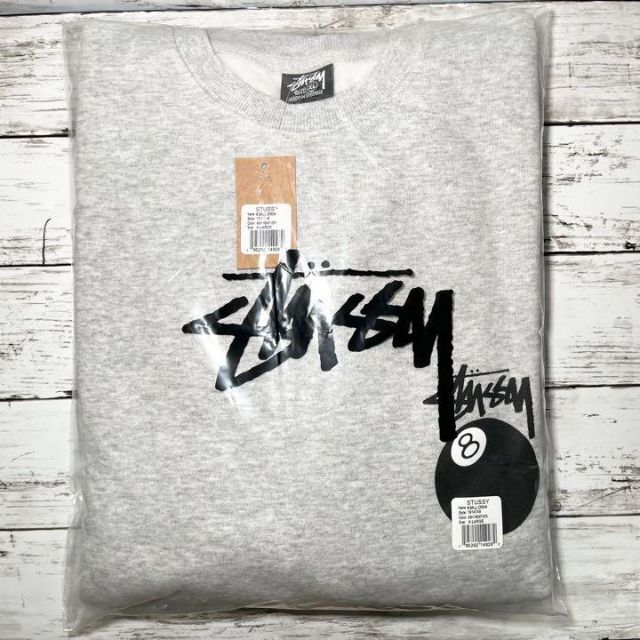 STUSSY(ステューシー)の【新品】stussy スウェットトレーナー　サイズXL グレー　8ボール メンズのトップス(スウェット)の商品写真