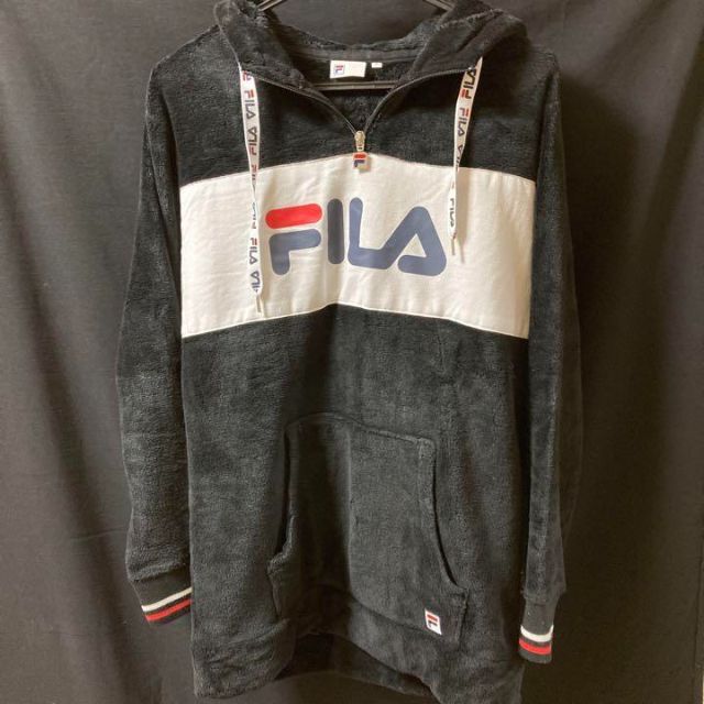 CECIL McBEE(セシルマクビー)のCECIL McBEE × FILA コラボパーカー！ レディースのトップス(パーカー)の商品写真