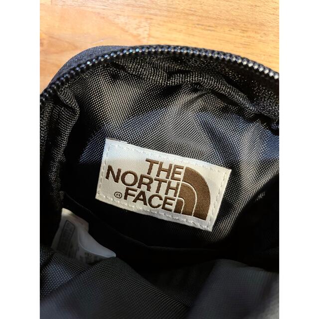 THE NORTH FACE(ザノースフェイス)のノースフェイス 新品 ショルダーバッグ ミニショルダー 黒 スマホポーチ 韓国 メンズのバッグ(ショルダーバッグ)の商品写真