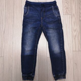 ザラ(ZARA)のデニム　ZARA　122cm(パンツ/スパッツ)