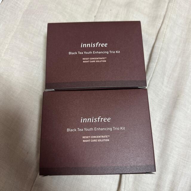 Innisfree(イニスフリー)のぬん様専用black tea youth enhancing trio kit コスメ/美容のキット/セット(サンプル/トライアルキット)の商品写真