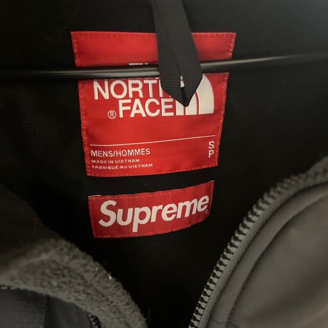 Supreme(シュプリーム)のSupreme The North Face Expedition  メンズのジャケット/アウター(マウンテンパーカー)の商品写真