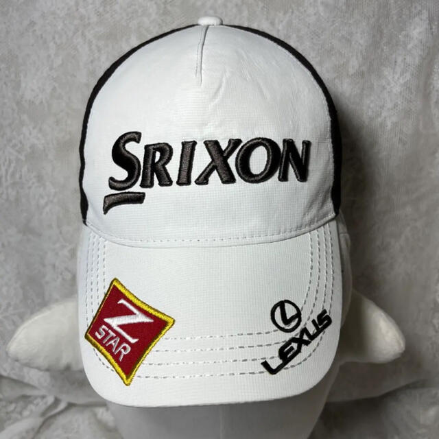 Srixon(スリクソン)のスリクソン レクサス ゴルフ帽子 スポーツ/アウトドアのゴルフ(その他)の商品写真