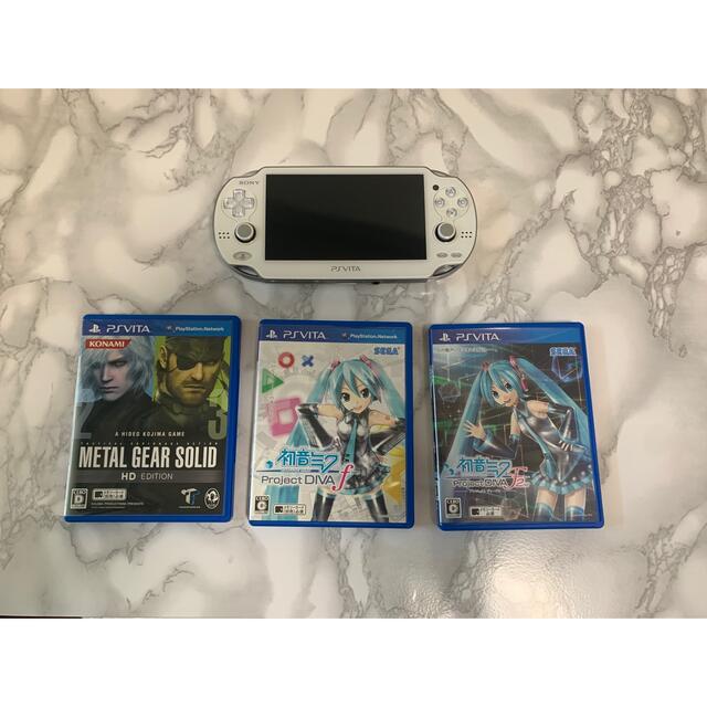 【美品】PlayStation®Vita PCH-1100+ソフト3本+α