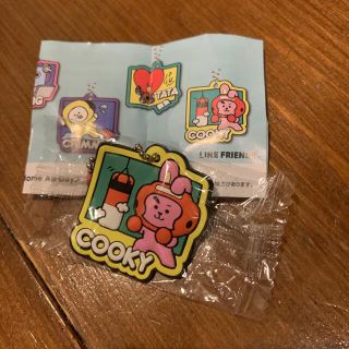 ビーティーイシビル(BT21)のBT21 くら寿司　ラバーキーホルダー(キャラクターグッズ)