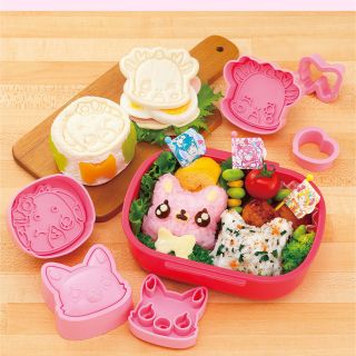 バンダイ(BANDAI)のプリキュア　　お弁当　　コメコメ(弁当用品)