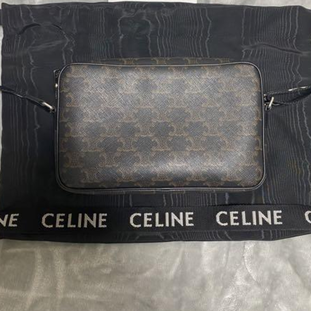 CELINE セリーヌ ミディアム メッセンジャーバッグ トリオンフ 激安限定 CELINE セリーヌ ミディアム メッセンジャーバッグ トリオンフ キャンバス メッセンジャーバッグ
