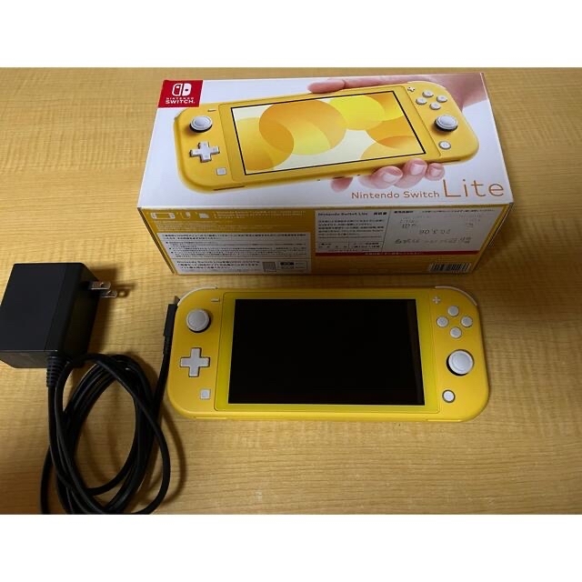 Nintendo Switch Lite イエロー