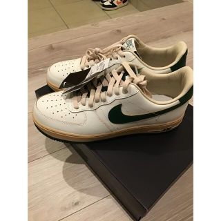 NIKE - 27.5cm エアフォース1 07 LV8 グリーン モスリン AIRの通販