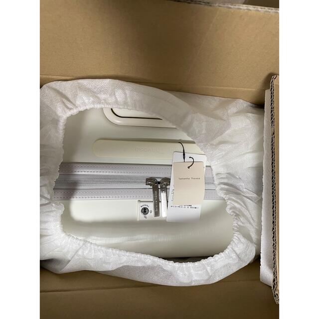 サマンサタバサ USBポート付きキャリーケース 大(ホワイト