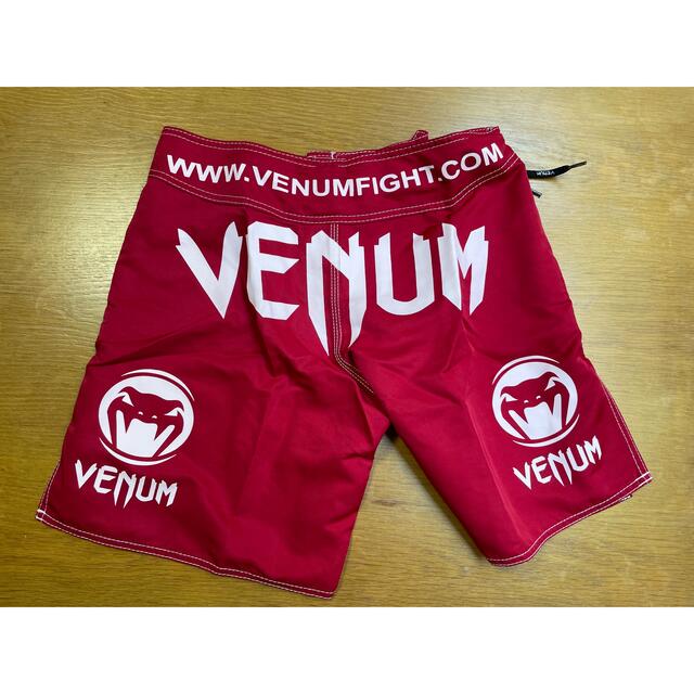 VENUM ベヌム ファイトショーツ スポーツ/アウトドアのスポーツ/アウトドア その他(格闘技/プロレス)の商品写真