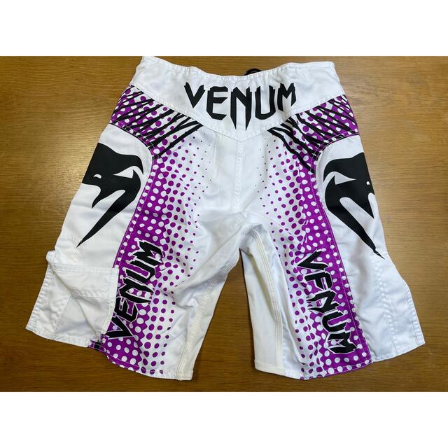 VENUM ベヌム ファイトショーツ スポーツ/アウトドアのスポーツ/アウトドア その他(格闘技/プロレス)の商品写真