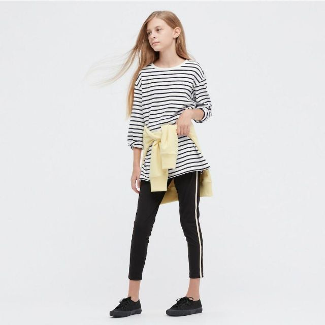 UNIQLO(ユニクロ)の未使用 ユニクロ ボーダー チュニック Tシャツ 140 長袖 2枚 まとめ売り キッズ/ベビー/マタニティのキッズ服女の子用(90cm~)(Tシャツ/カットソー)の商品写真