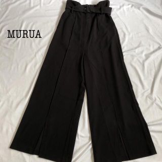 ムルーア(MURUA)のMURUA ムルーア パンツ ベルテットスリット ワイドパンツ ブラック M(カジュアルパンツ)