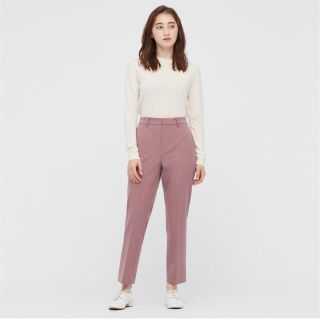 ユニクロ(UNIQLO)のUNIQLO スマートアンクルパンツ　(クロップドパンツ)