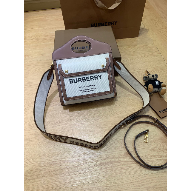 限定版 BURBERRY - バーバリー ミニツートン キャンバス&レザー
