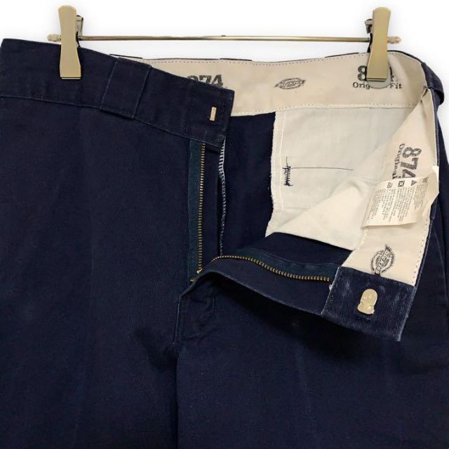 Dickies(ディッキーズ)のディッキーズ874w30 アメリカ古着ワンポイントロゴワークパンツネイビーメンズ メンズのパンツ(ワークパンツ/カーゴパンツ)の商品写真