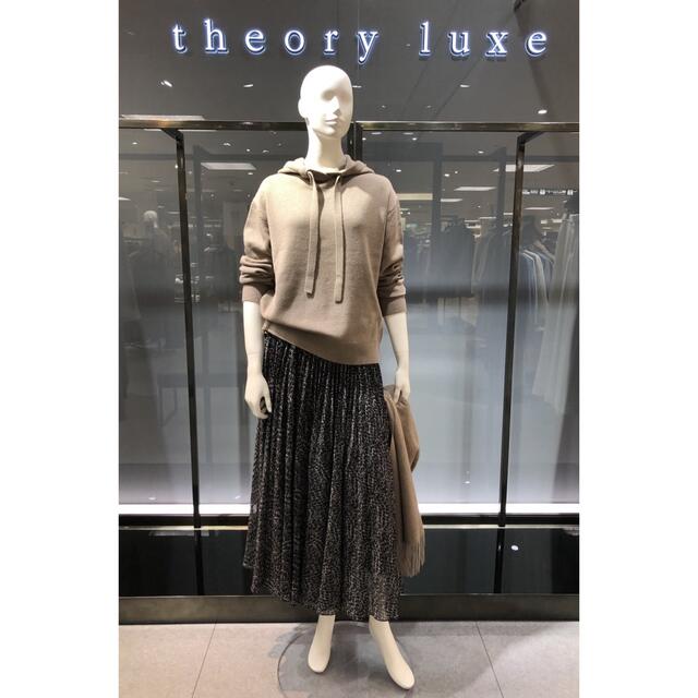 Theory luxe(セオリーリュクス)のTheory luxe 19aw アニマル柄プリーツスカート レディースのスカート(ロングスカート)の商品写真