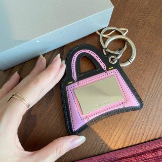 ラスト1【新品】BALENCIAGA バレンシアガ ミラー/鏡付き キーホルダー