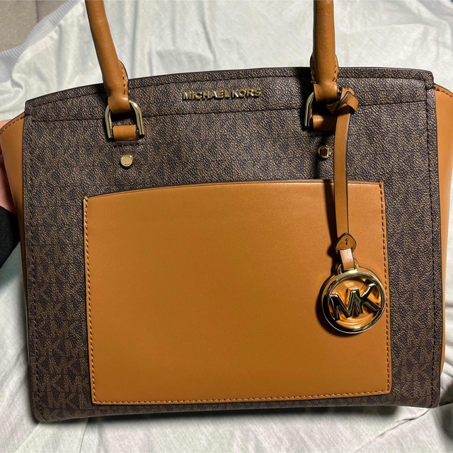 お値下げしました!マイケルコース サッチェル - nadiana.com.br