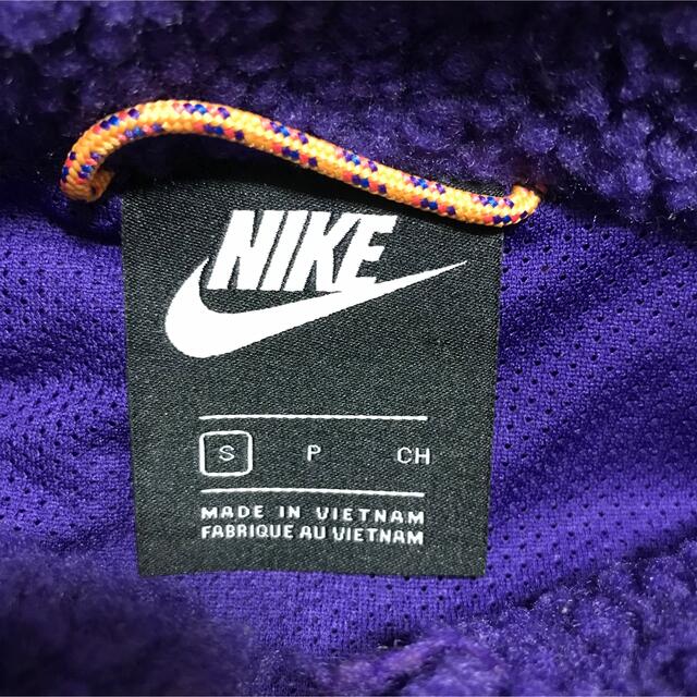 NIKE(ナイキ)のナイキ　ボアベスト  メンズのトップス(ベスト)の商品写真