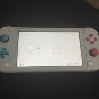 ポケモン(ポケモン)のswitch lite 本体　NINTENDO(携帯用ゲーム機本体)