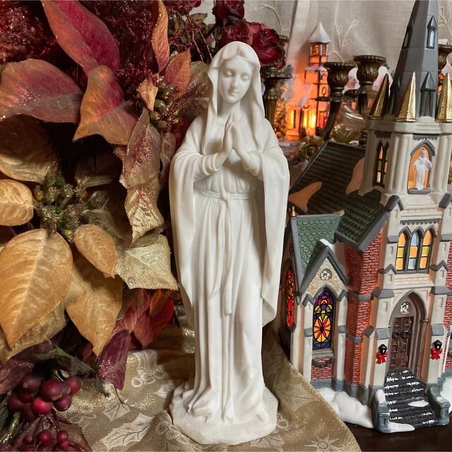 聖母 マリア像  キリスト教美術彫刻像  高さ約29cm 雑貨おまとめ インテリア/住まい/日用品のインテリア小物(置物)の商品写真