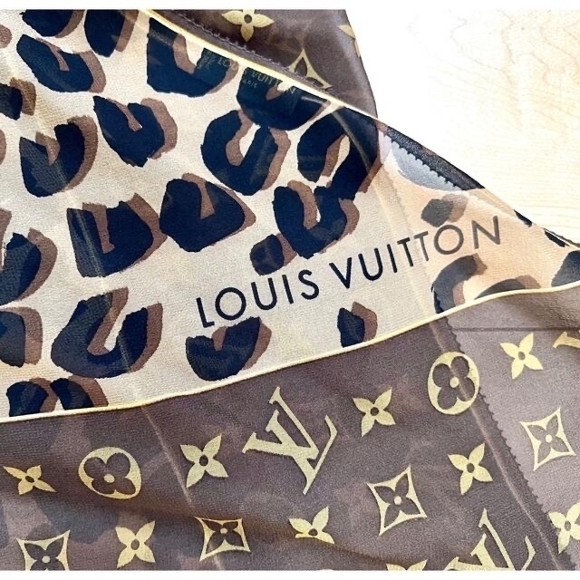 ルイヴィトンLOUIS VUITTON  バンドー　バンダナ　スカーフ　レア