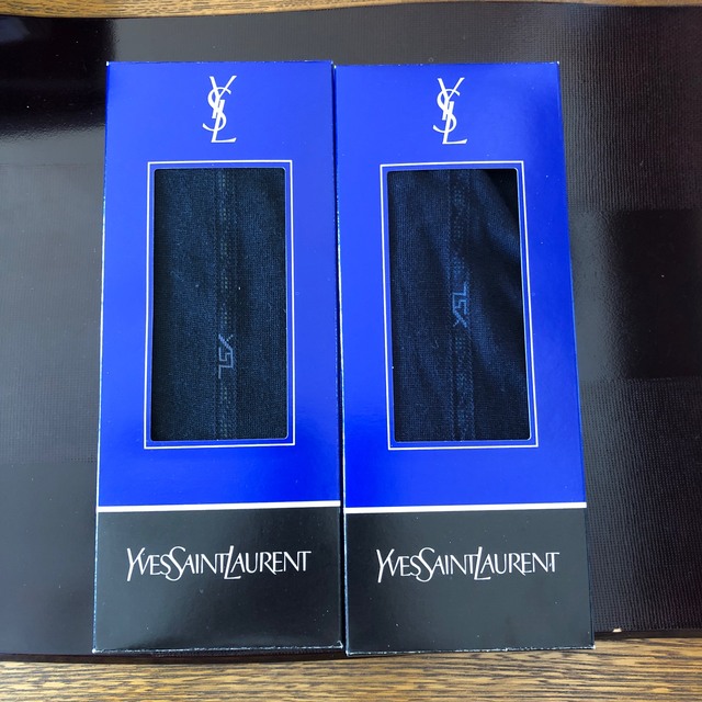 Yves Saint Laurent Beaute(イヴサンローランボーテ)の新品　イブサンローラン　YSL  ビジネスソックス　靴下　25cm メンズのレッグウェア(ソックス)の商品写真