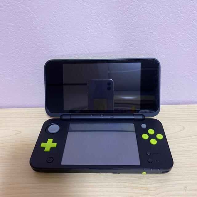 ニンテンドー 2DS LL ブラックライム ソフト3個セット-