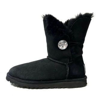 アグ スワロフスキーの通販 500点以上 | UGGを買うならラクマ