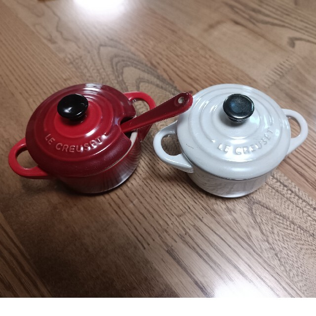 LE CREUSET(ルクルーゼ)のル・クルーゼ　ココット（ペア＆プチ） インテリア/住まい/日用品のキッチン/食器(食器)の商品写真