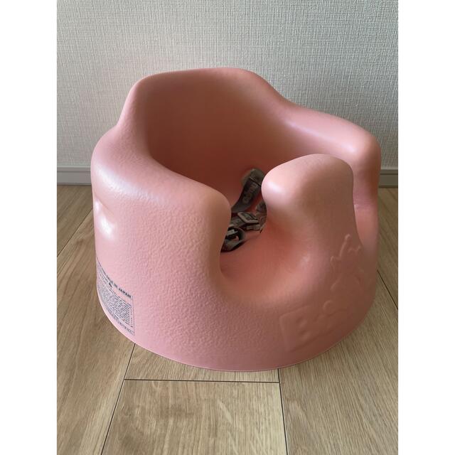 Bumbo(バンボ)のバンボ　bumbo ベビーチェア　ピンク キッズ/ベビー/マタニティのキッズ/ベビー/マタニティ その他(その他)の商品写真