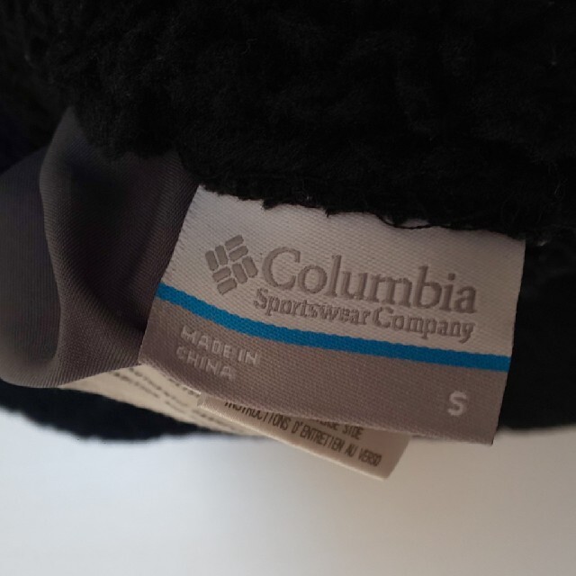 Columbia(コロンビア)のColumbia KIDSリバーシブルボアジャンパー キッズ/ベビー/マタニティのキッズ服女の子用(90cm~)(ジャケット/上着)の商品写真