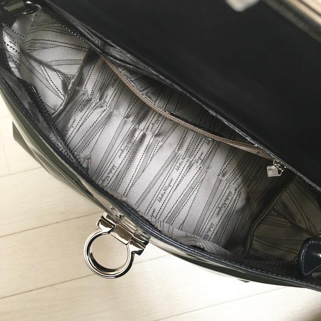 Ferragamo ガンチーニ ミディアムソフィア 2way 直売所店舗