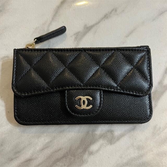 CHANEL(シャネル)の新品未使用 CHANEL シャネル フラグメントケース レディースのファッション小物(コインケース)の商品写真