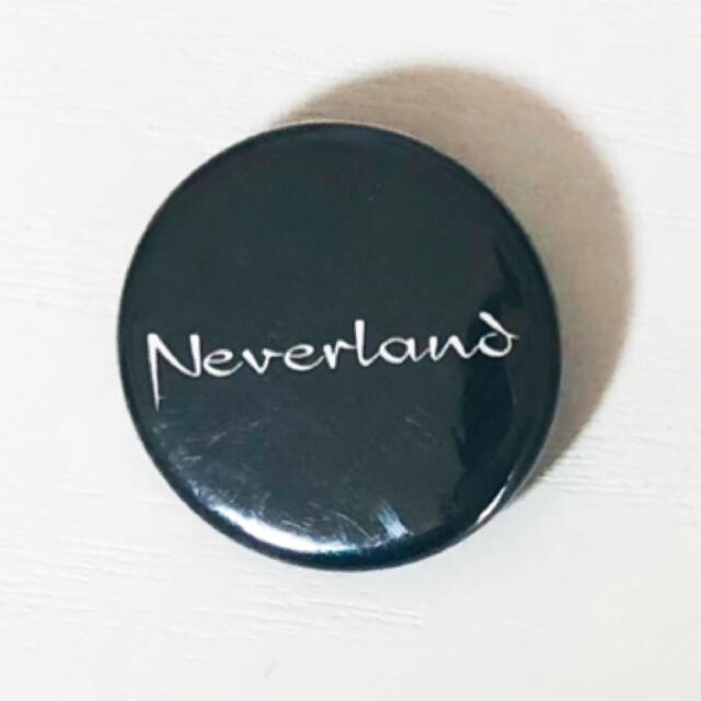 V系★NEVERLAND【ロゴ】特典★黒★缶バッジ