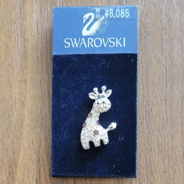 SWAROVSKI　スワロフスキー　ピンバッチ