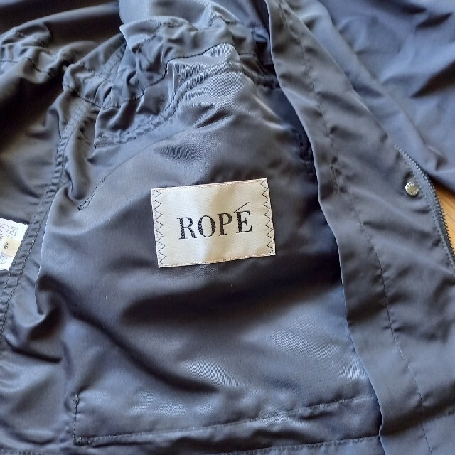 ROPE’(ロペ)のROPE ショートコートきえどん様専用です　美品‼️ レディースのジャケット/アウター(その他)の商品写真