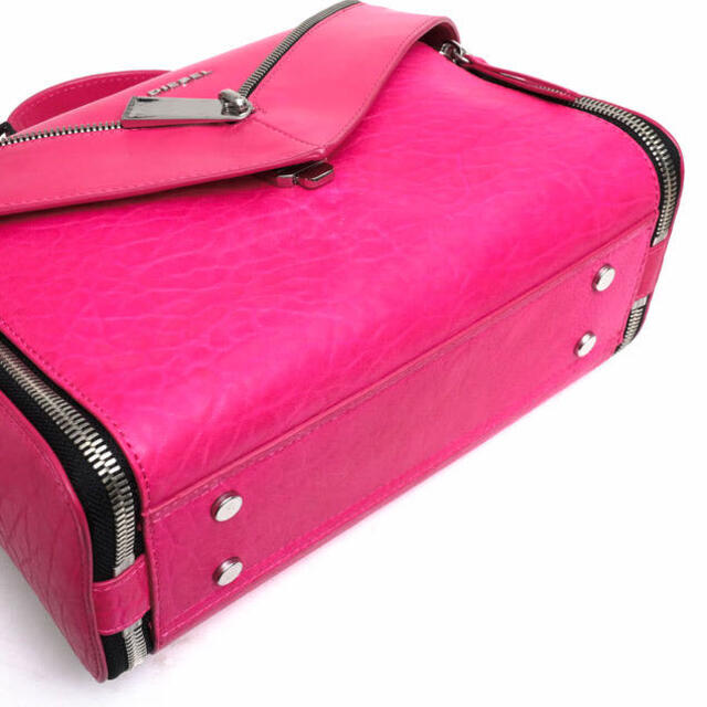 ディーゼル／DIESEL バッグ ハンドバッグ 鞄 トートバッグ レディース 女性 女性用レザー 革 本革 ピンク X05172P1557  LE-TRASY2 LE-ZIPPER 2WAY ショルダーバッグ