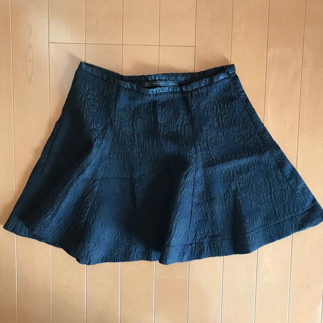 ZARA(ザラ)のZARA ザラ   フレア  ミニスカート レディースのスカート(ミニスカート)の商品写真