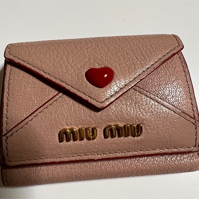 miumiu(ミュウミュウ)のmiumiu ラブレターウォレット レディースのファッション小物(財布)の商品写真