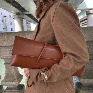 アメリヴィンテージ(Ameri VINTAGE)のAMERI RECTANGLE LEATHER BAG(ハンドバッグ)